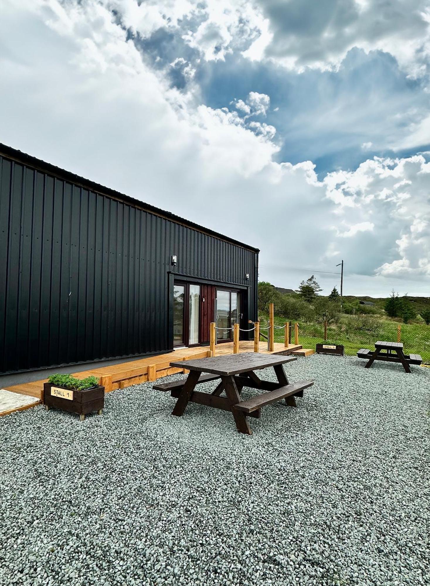 The Stalls, Glamping Units Glengrasco, Portree Apartment Borve  Exterior photo